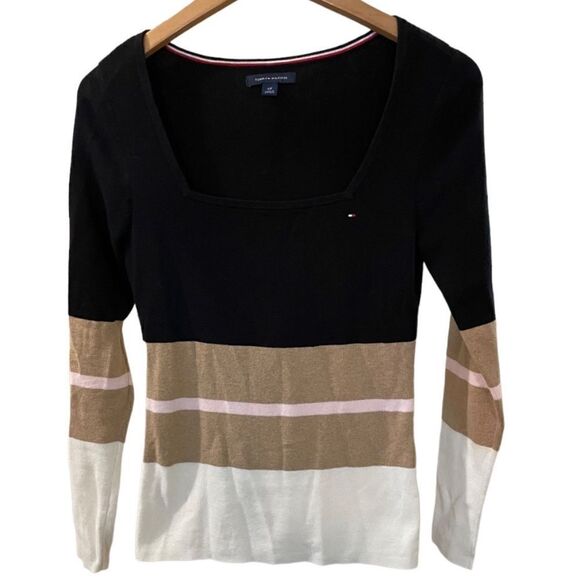 Tommy Hilfiger Sweaters - Tommy Hilfiger Sweater - Size Small